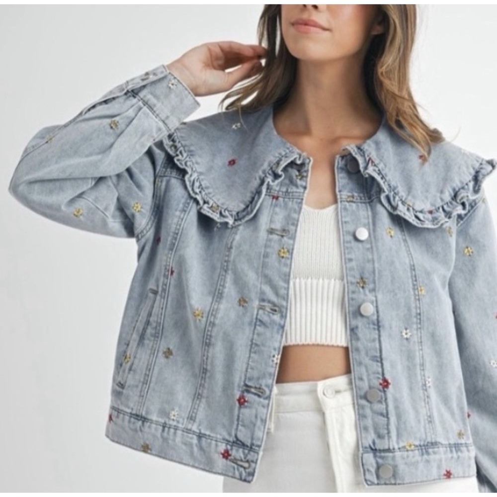 Cottagecore Denim Jacket Floral Embroidered Peter Pan Collar Coquette Fairycore - Picture 3 of 16